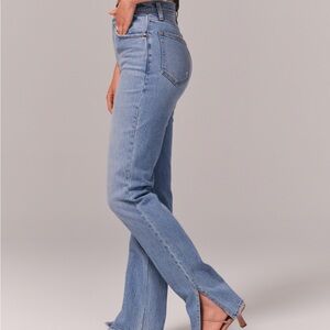 ABERCROMBIE - Ultra High Rise 90s Straight Jean
